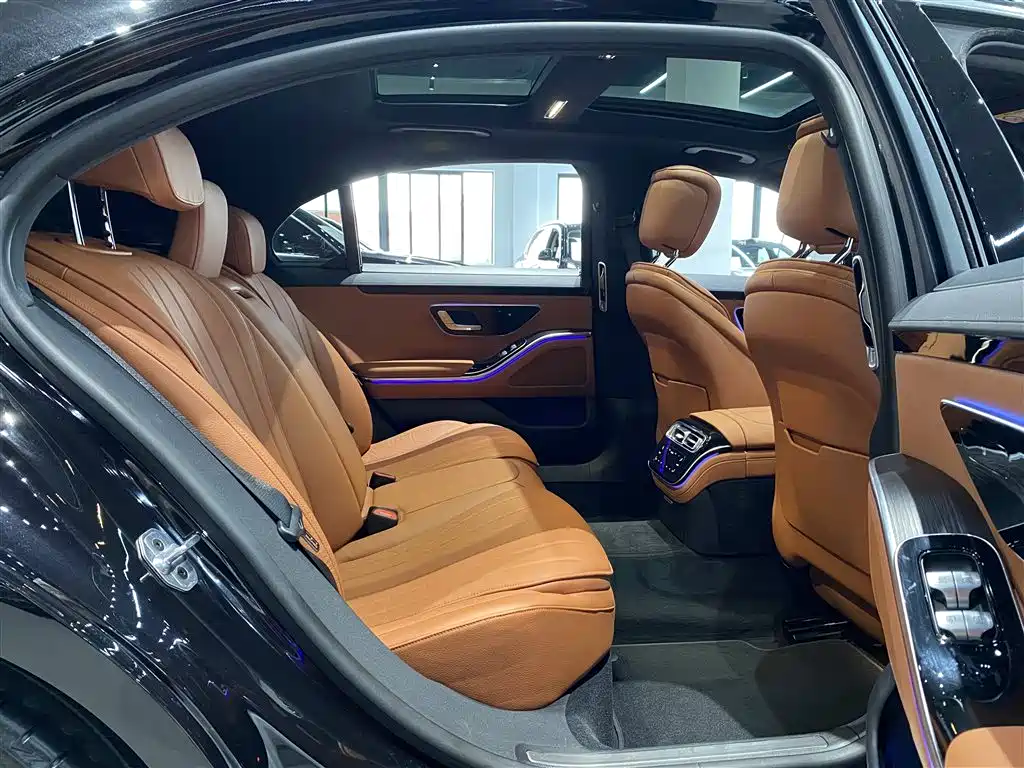 MERCEDES-BENZ S CLASS