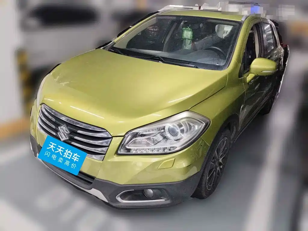 Suzuki SX4 S-Cross 2015 2014 1.6L CVT 4WD Premium
