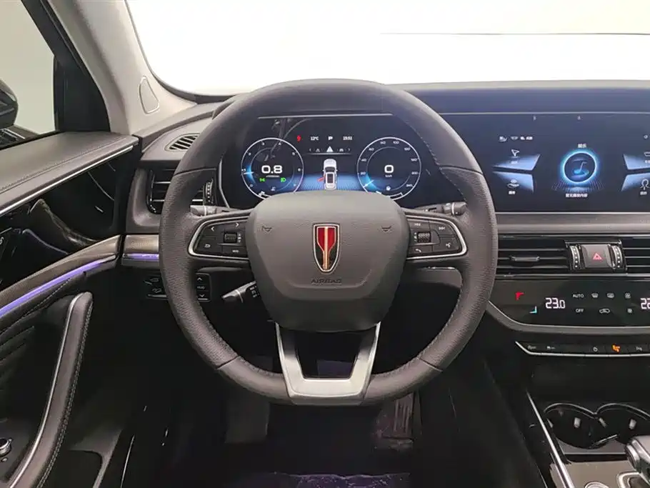 Hongqi HS5 2022 Facelift 2.0T Smart Flag Enjoyment Edition фото 15