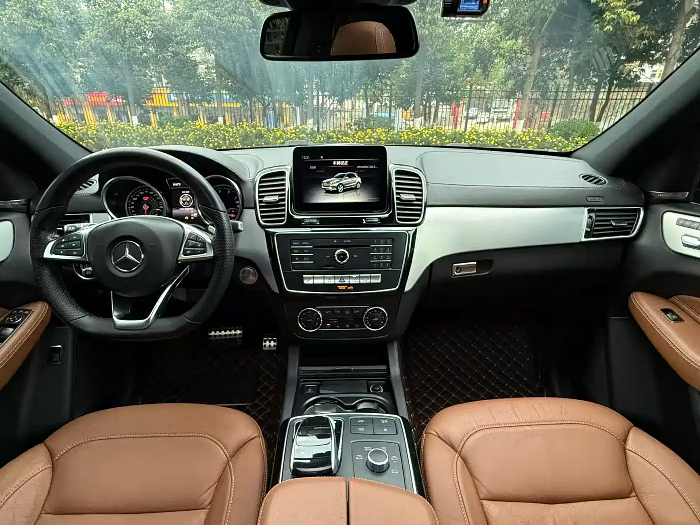 Mercedes-Benz GLE 2017 GLE 450 AMG 4MATIC фото 29