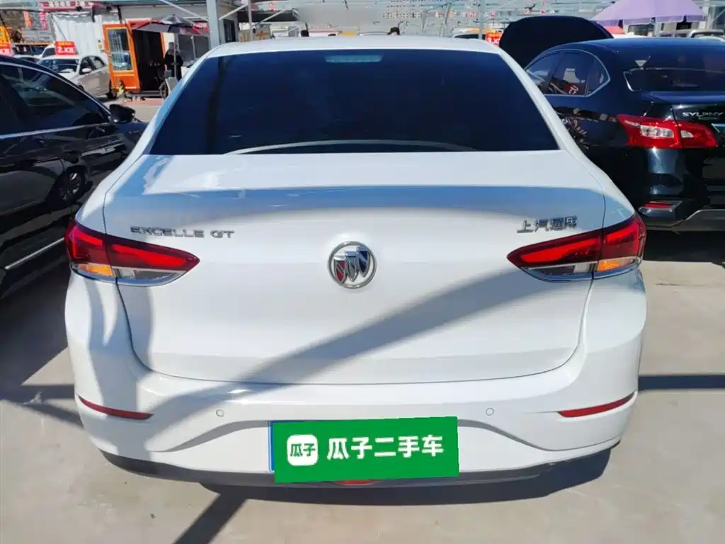 Buick Excelle 2021 Exemplar 1.5L Auto Elite фото 4