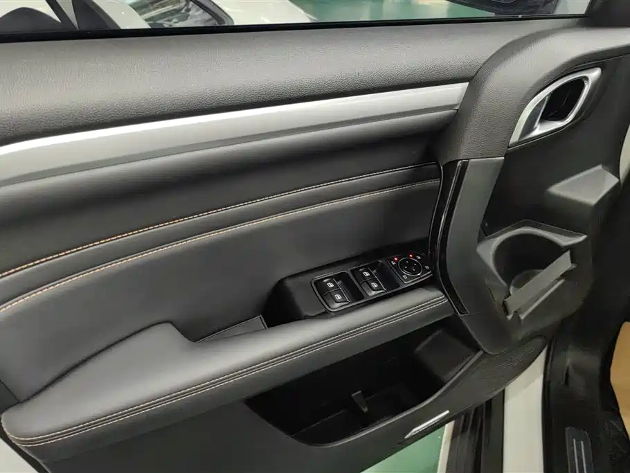 Haval Big Dog 2021 2.0T DCT 4WD Chinese Rural Dog Edition фото 7