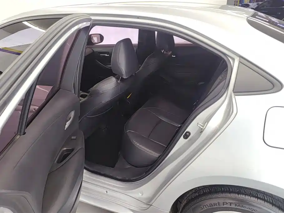 Toyota Levin 2019 185T CVT Luxury Edition China V фото 11