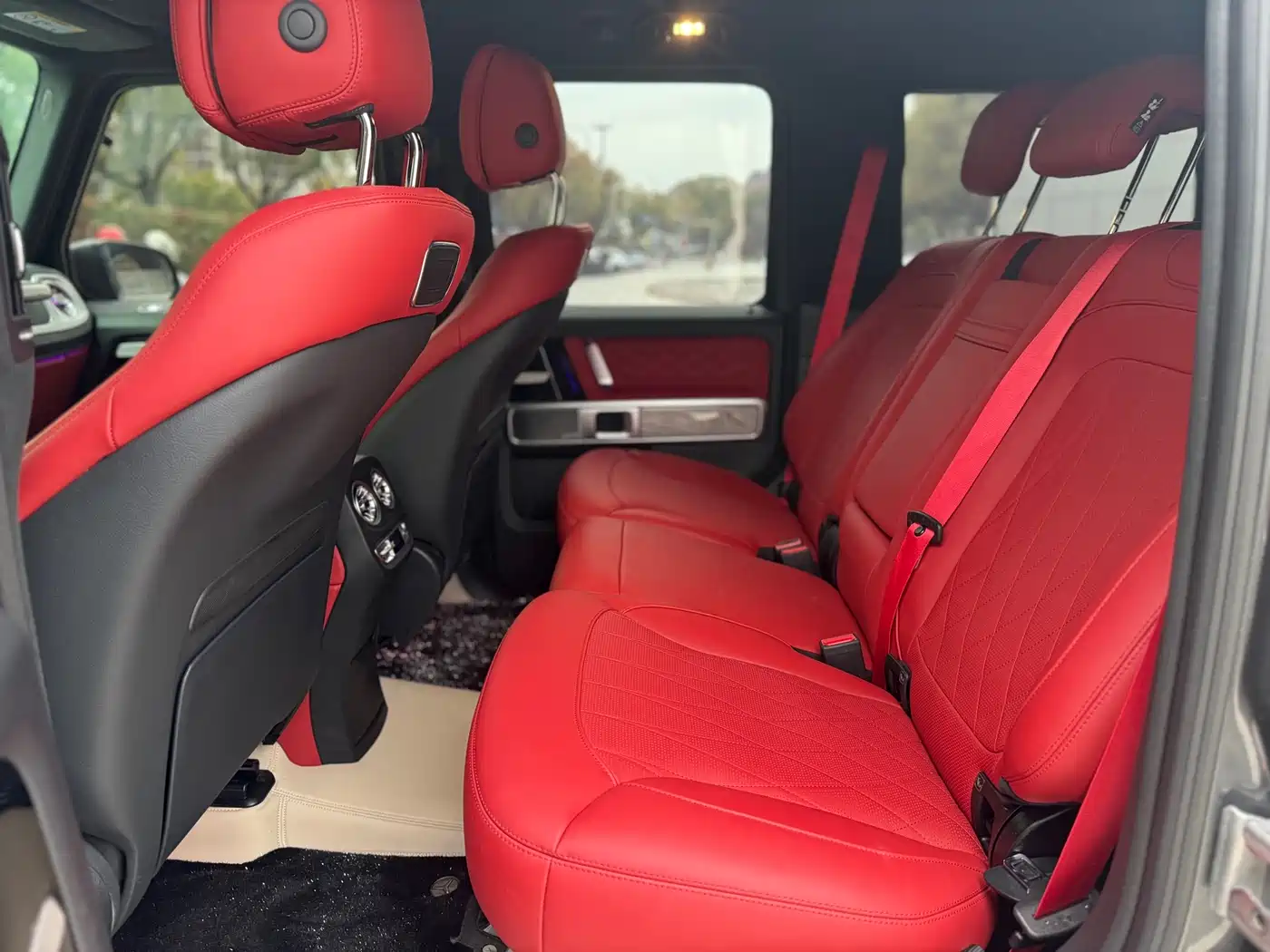 Mercedes-Benz G-Class фото 5