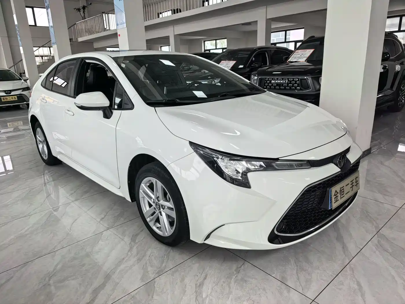 Toyota Levin 2023 185T CVT Luxury фото 3
