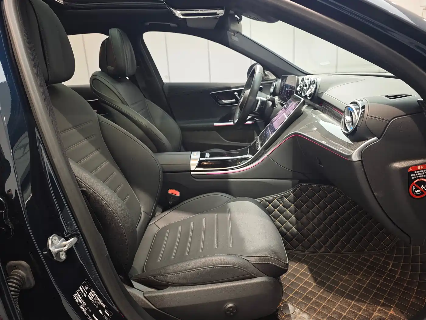 Mercedes-Benz C-Class 2023 Facelift C 260 L Sport Edition фото 12