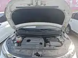 Фото 20 - Geely Vision X3