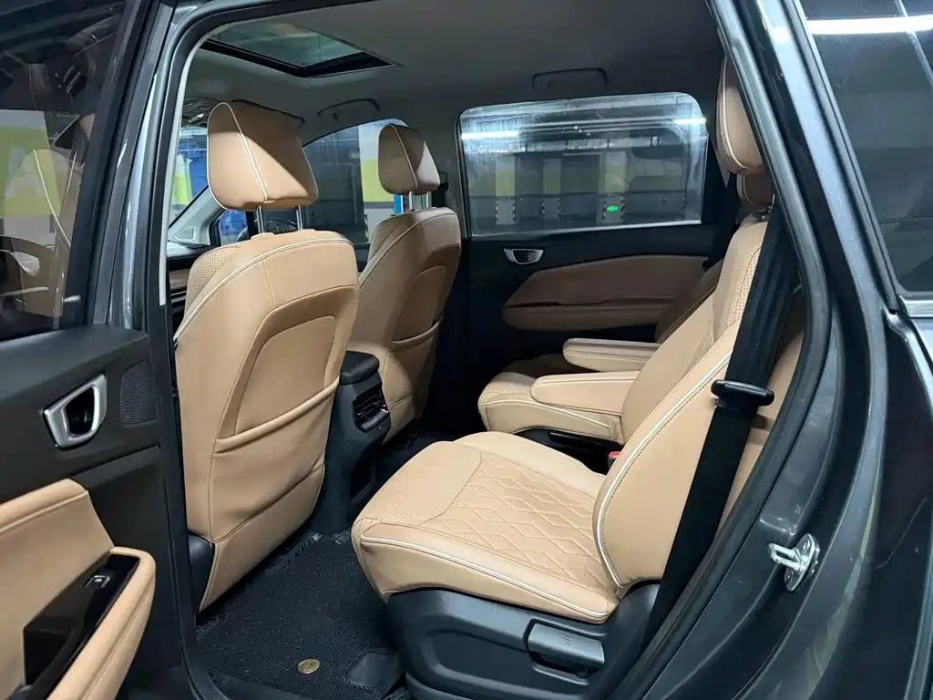 Wuling Motors Wuling Jiachen 2023 2022 1.5T CVT Exclusive Flagship Model