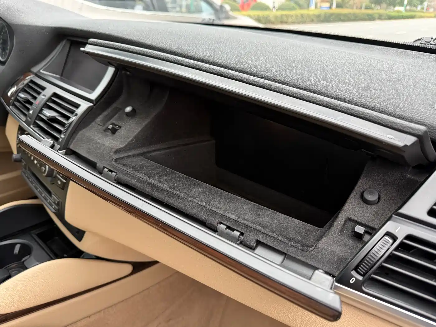 BMW X6 2011 xDrive35i фото 16