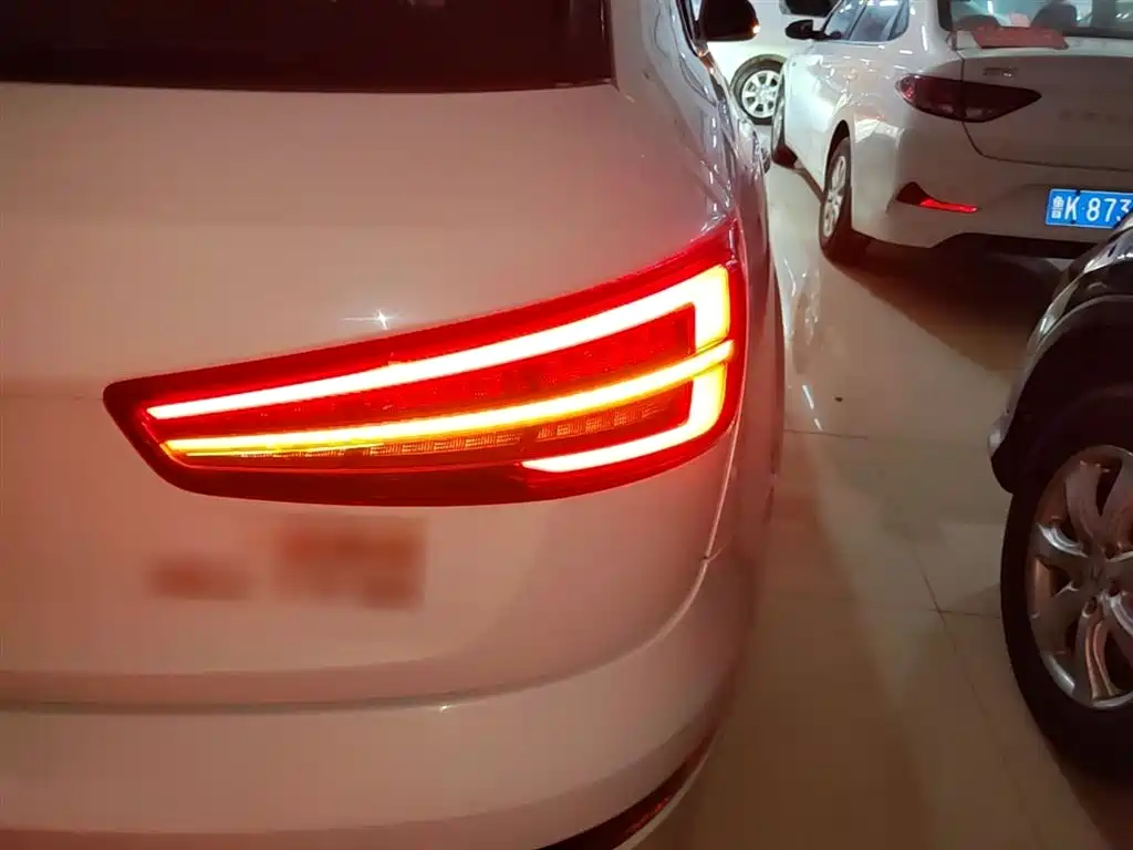 Audi Q3 2018 30th Anniversary Edition 30 TFSI Fashion фото 8
