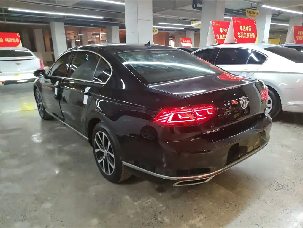 Volkswagen Magotan 2020 280TSI DSG Comfort фото 21