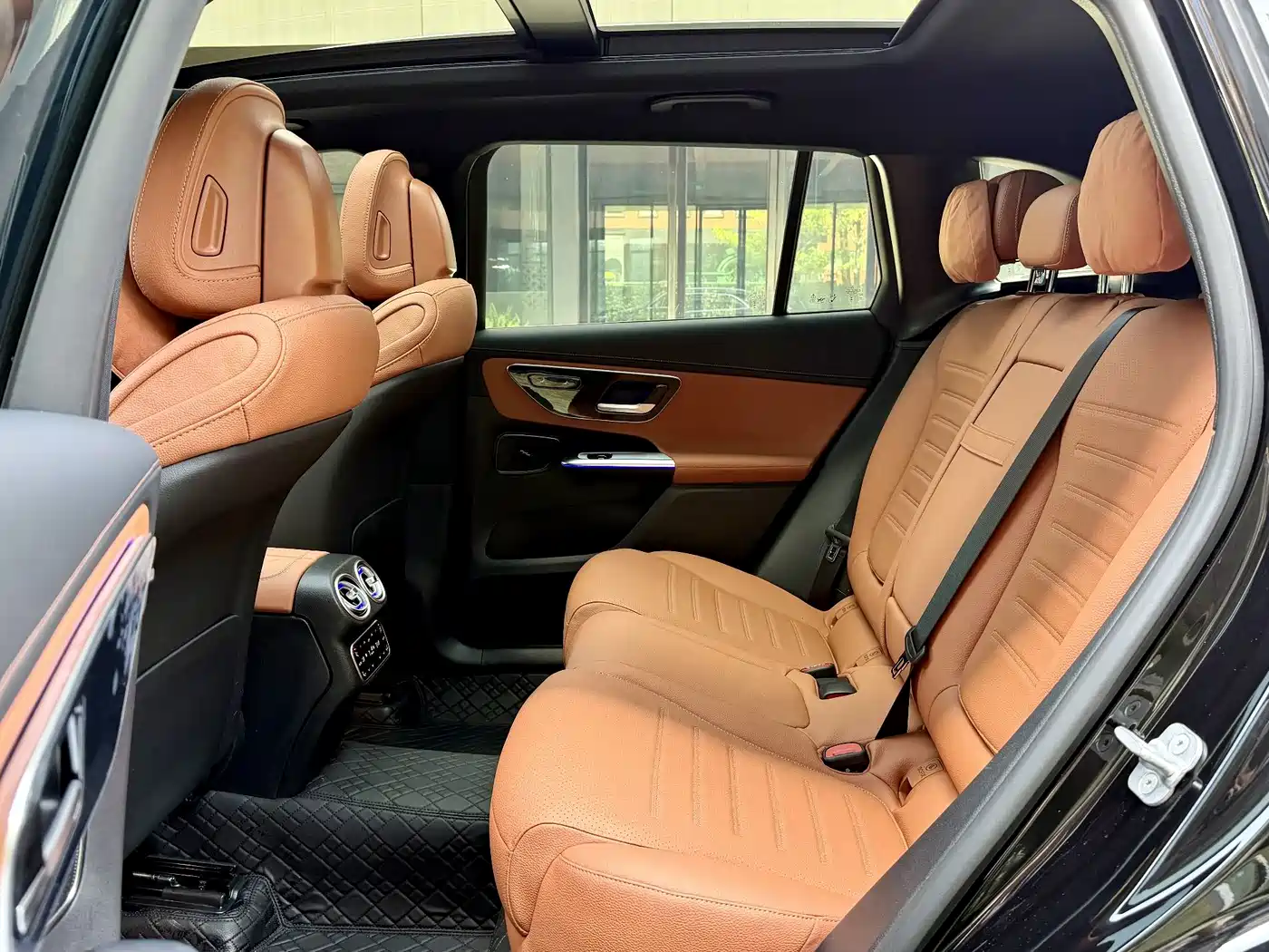 Mercedes-Benz GLC 2025 2025 Facelift GLC 300 L 4MATIC Dynamic 5-seater