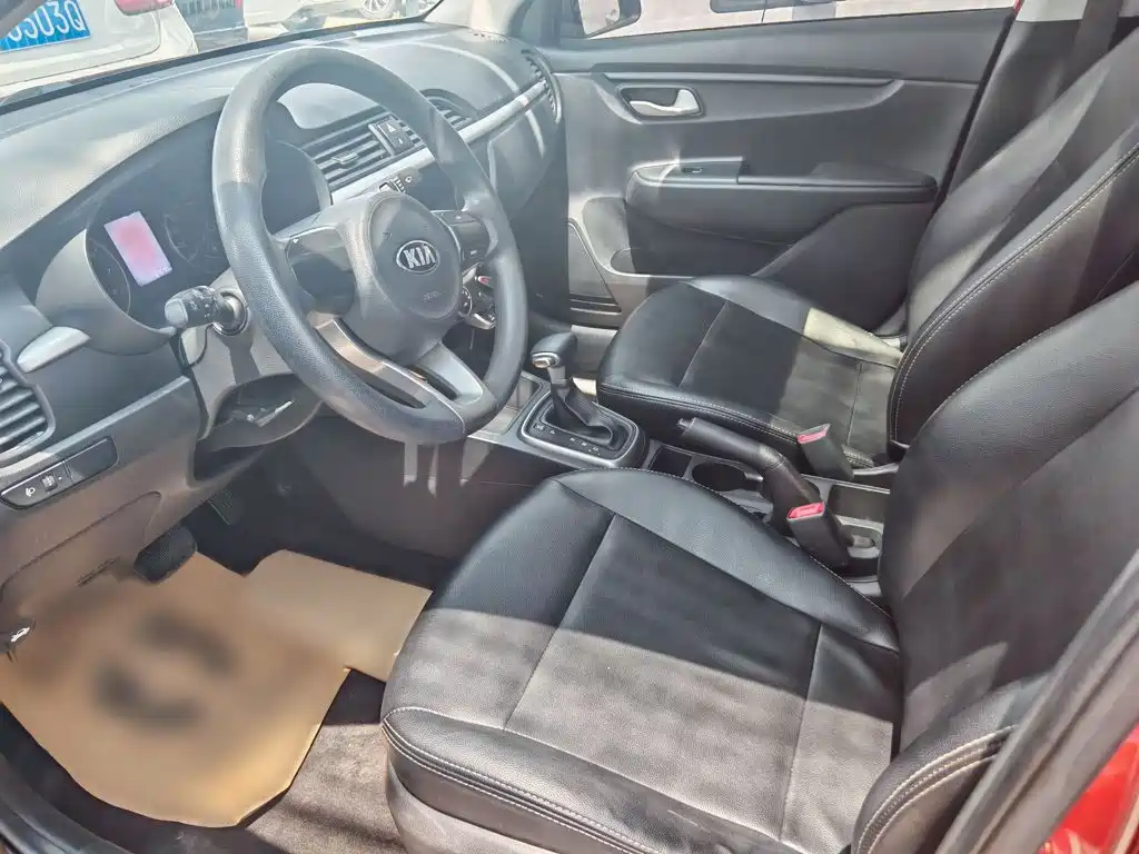 Kia K2 2018 2017 Sedan 1.4L AT GLS