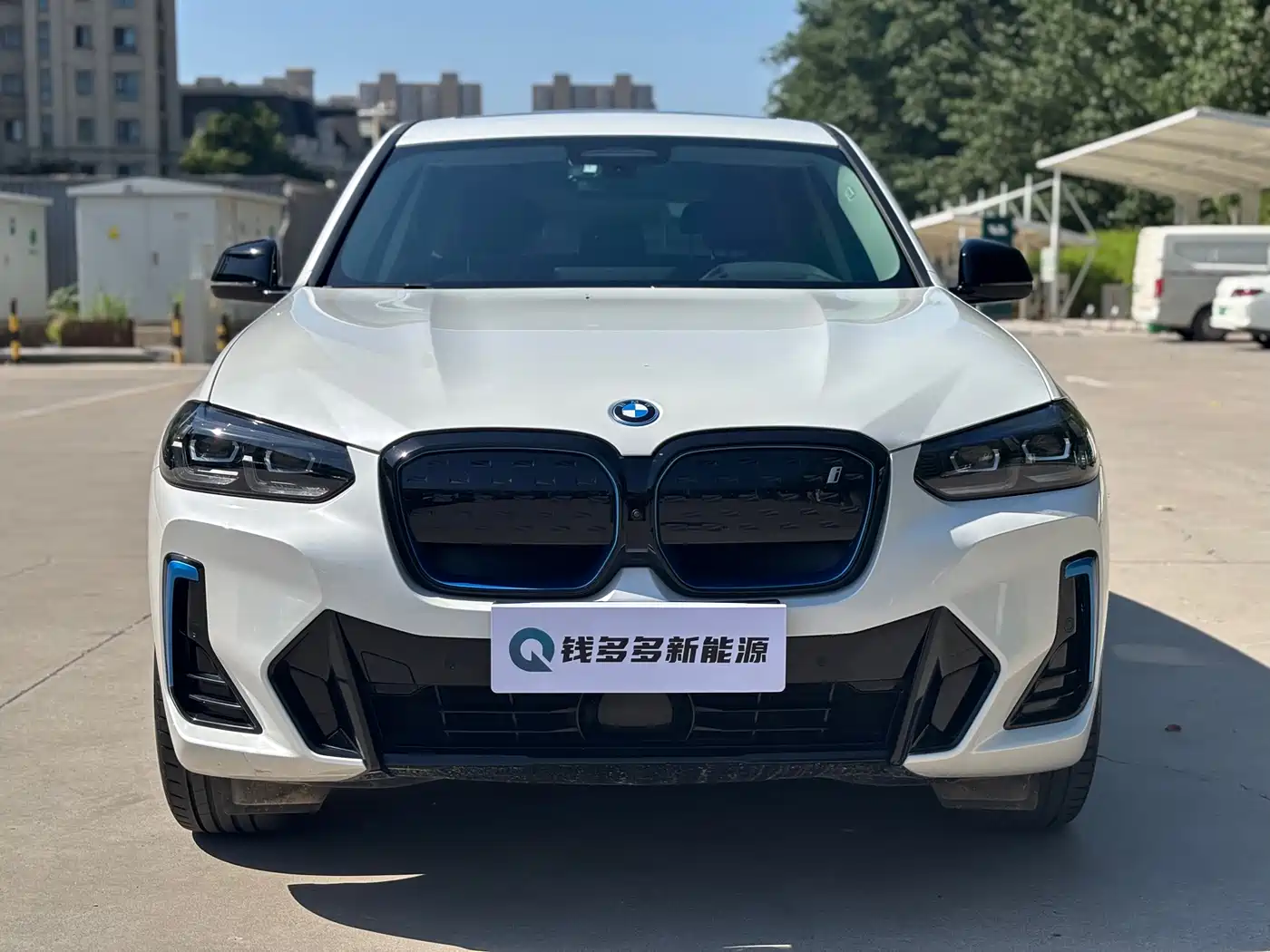 BMW iX3 2022 Innovation Leader фото 2