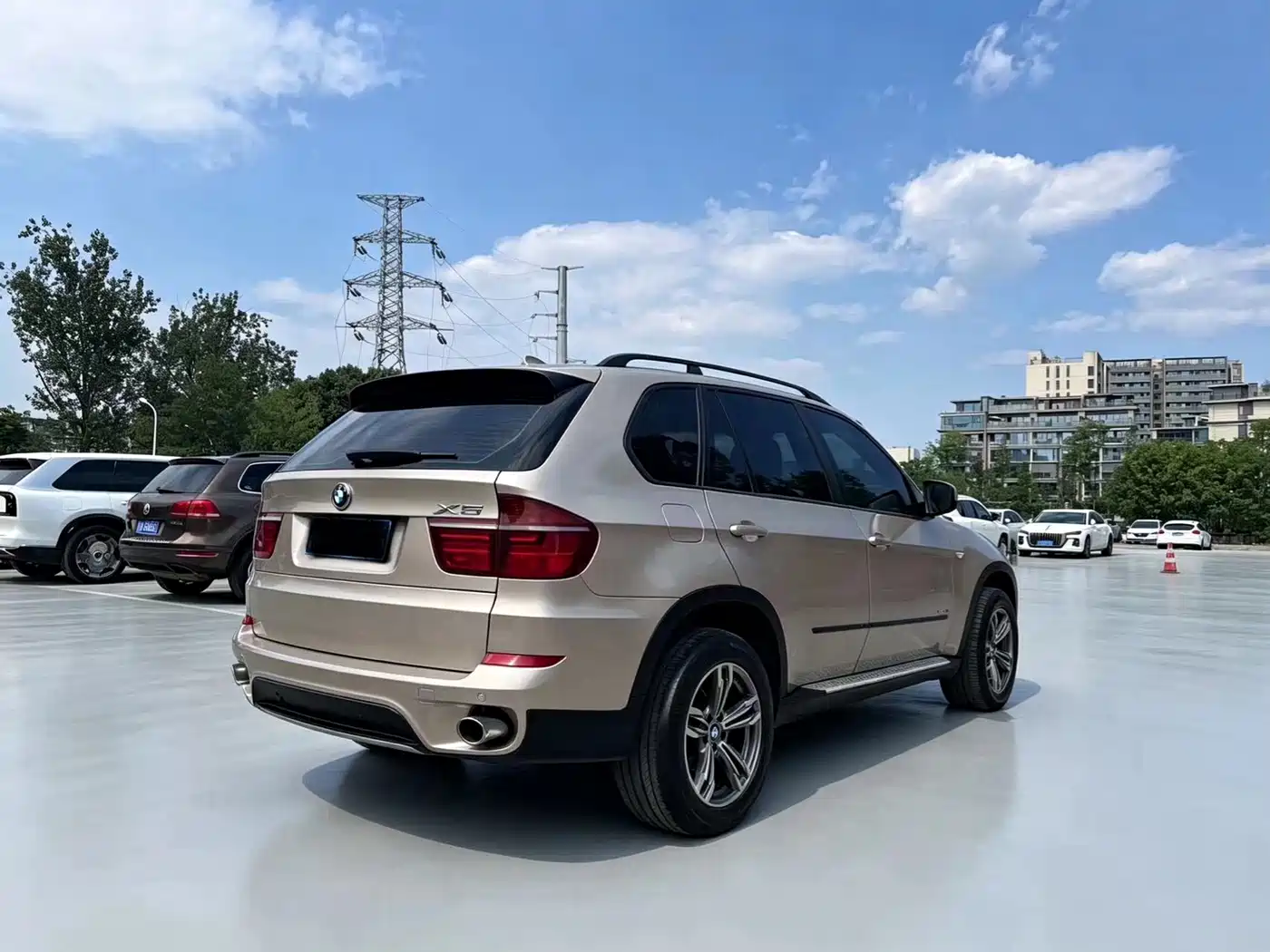 BMW X5 (Import) 2013 xDrive35i Leading фото 4