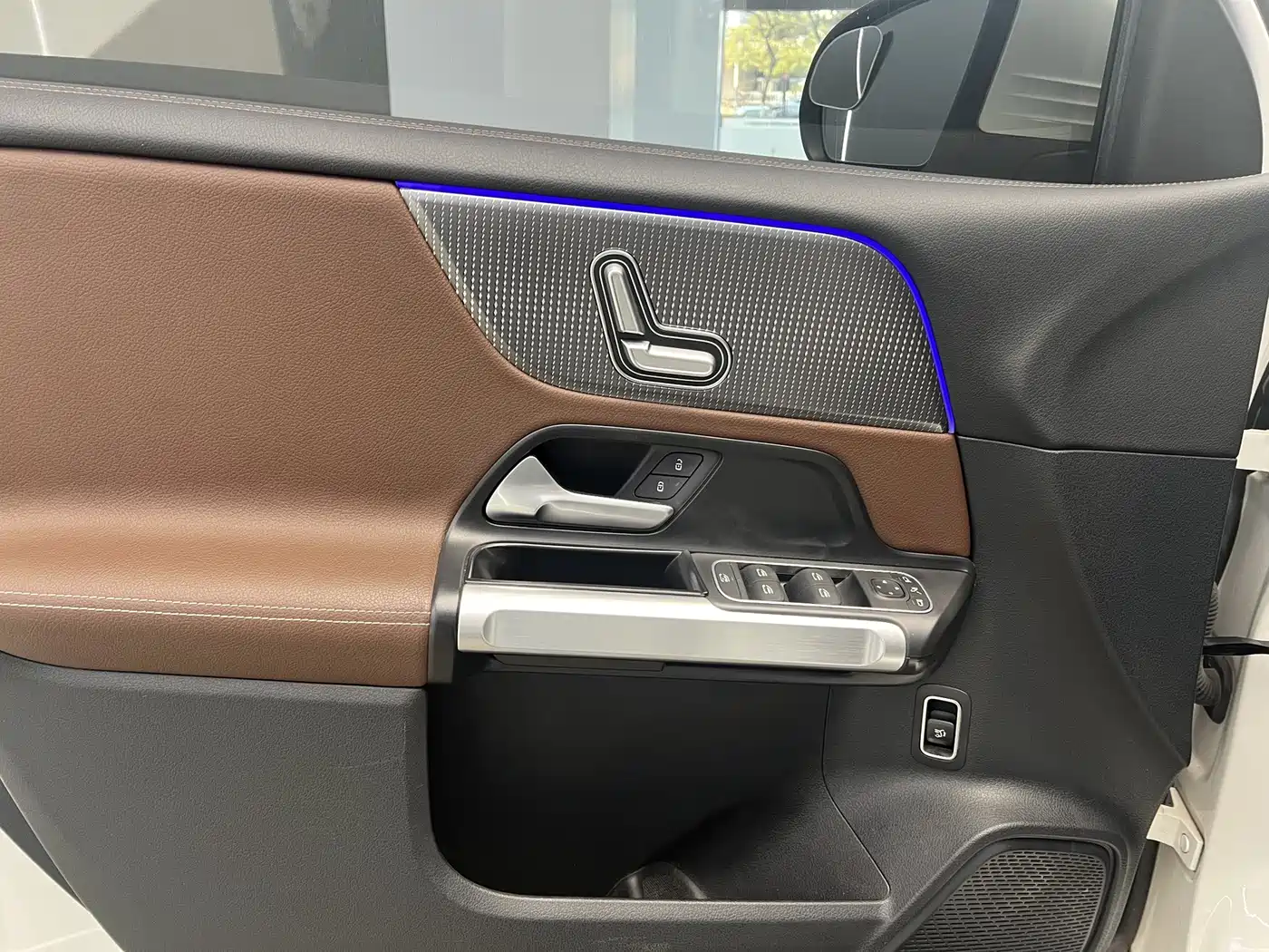 Mercedes-Benz GLB 2023 GLB 220 Dynamic фото 13