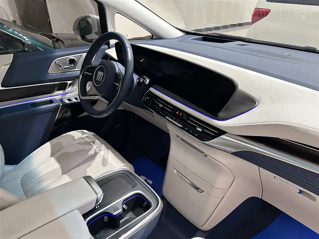 Buick Century 2023 2.0T 6-Seat World Edition фото 17