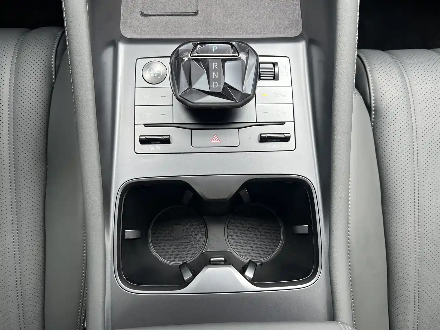 BYD Song L EV 2025 Smart Driving Edition 662km Lidar Excellence фото 9