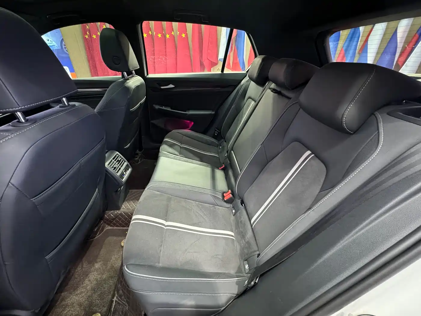 Volkswagen Golf 2021 280TSI DSG R-Line фото 14