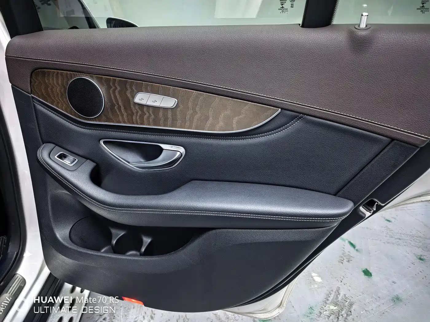 Mercedes-Benz GLC 2020 Facelift GLC 300 L 4MATIC Dynamic фото 16