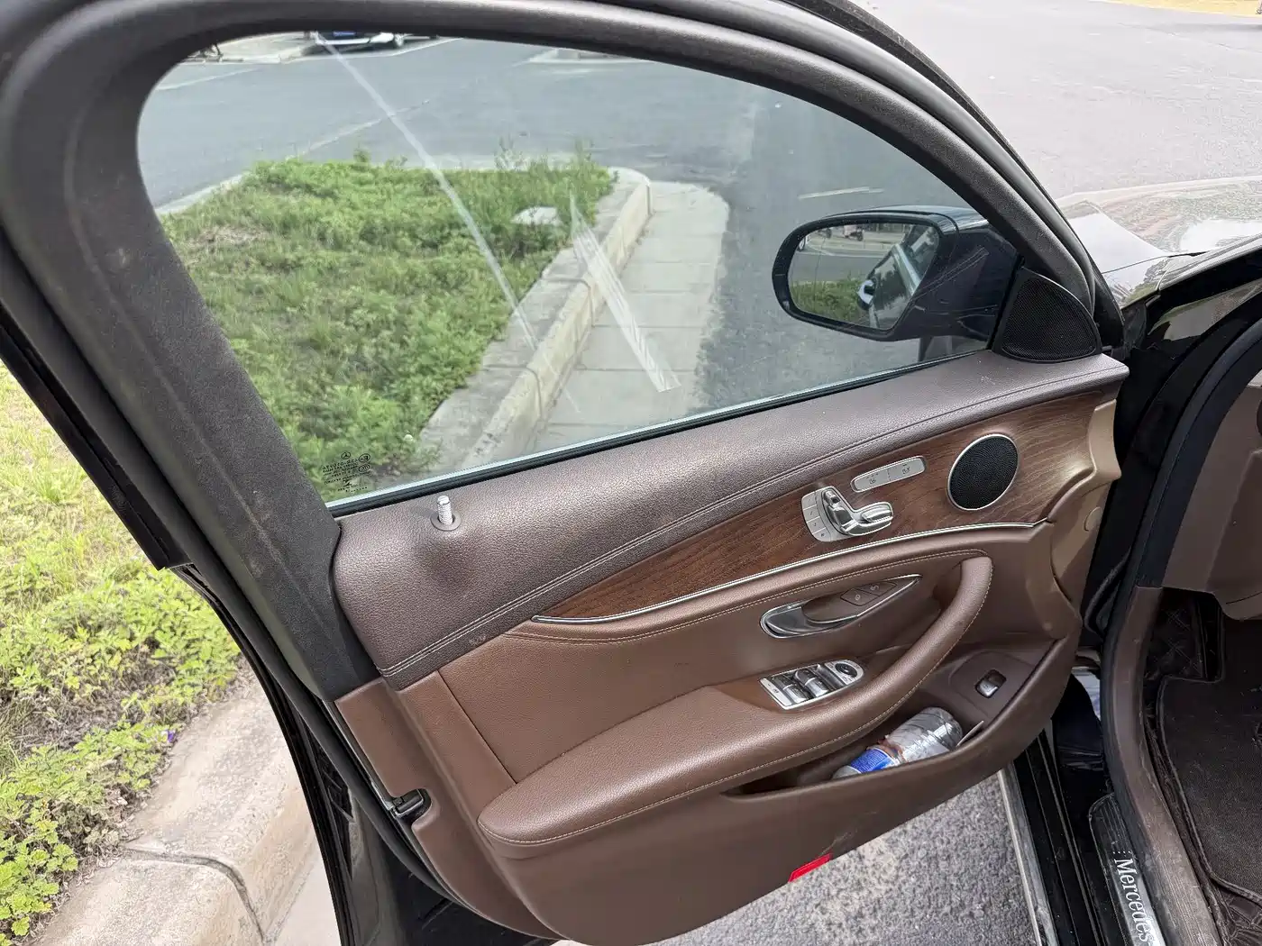 Mercedes-Benz E-Class 2019 E 300 L Luxury фото 7