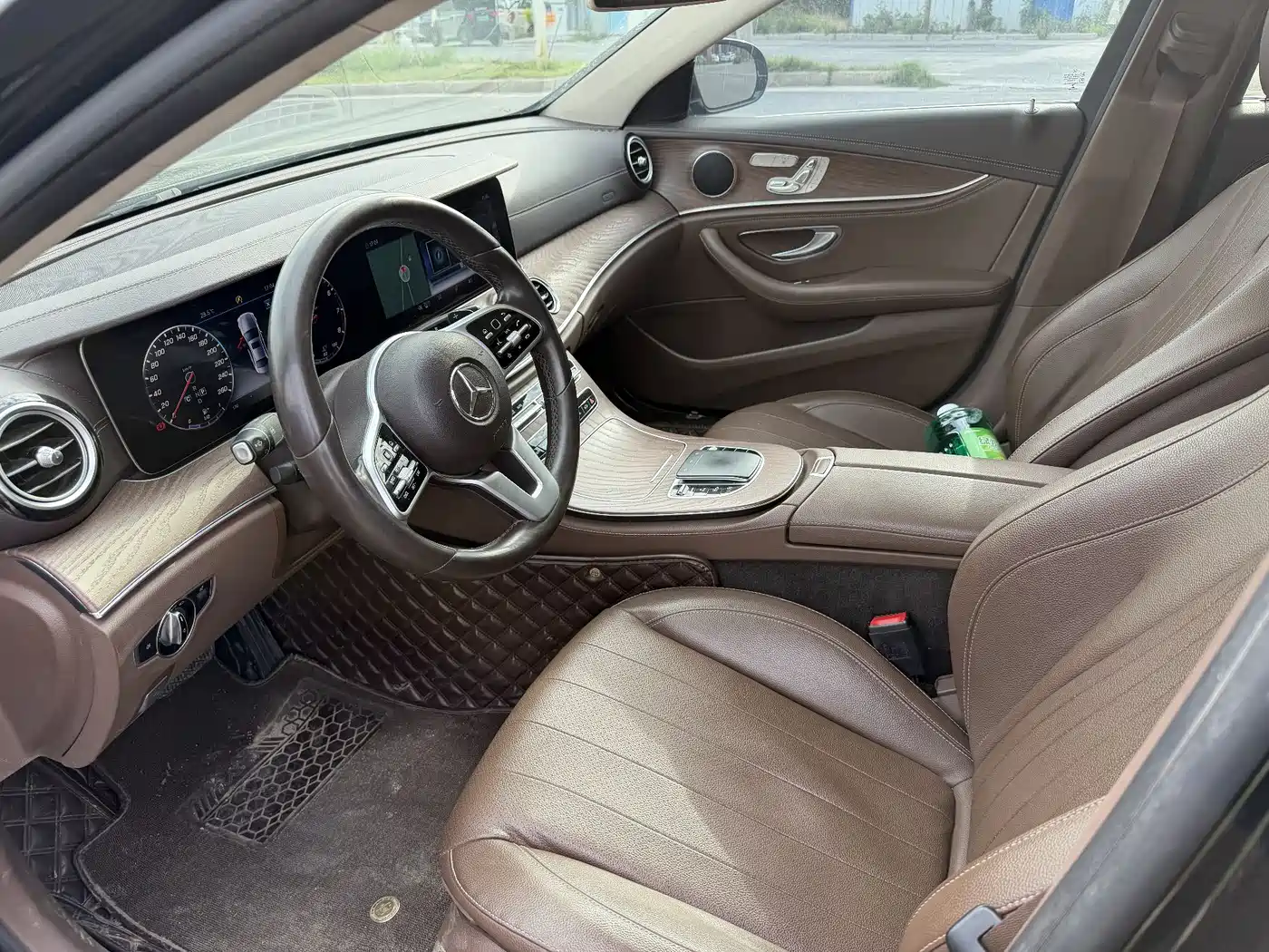 Mercedes-Benz E-Class 2019 E 300 L Luxury фото 6