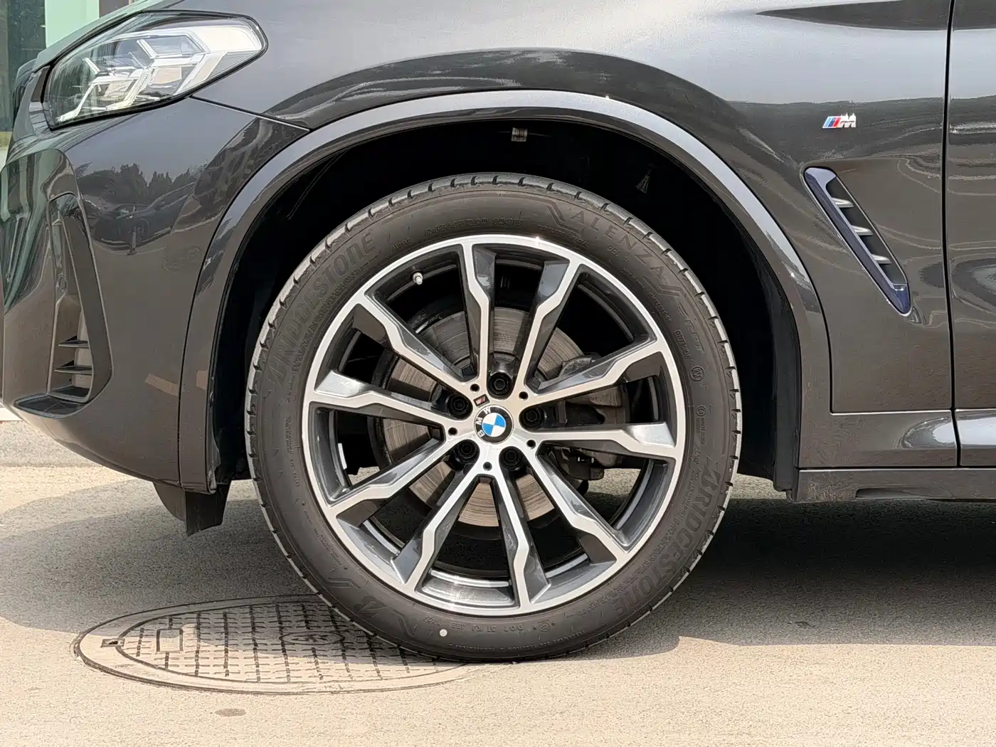 BMW X3 2022 xDrive30i Leading M Night Package фото 4