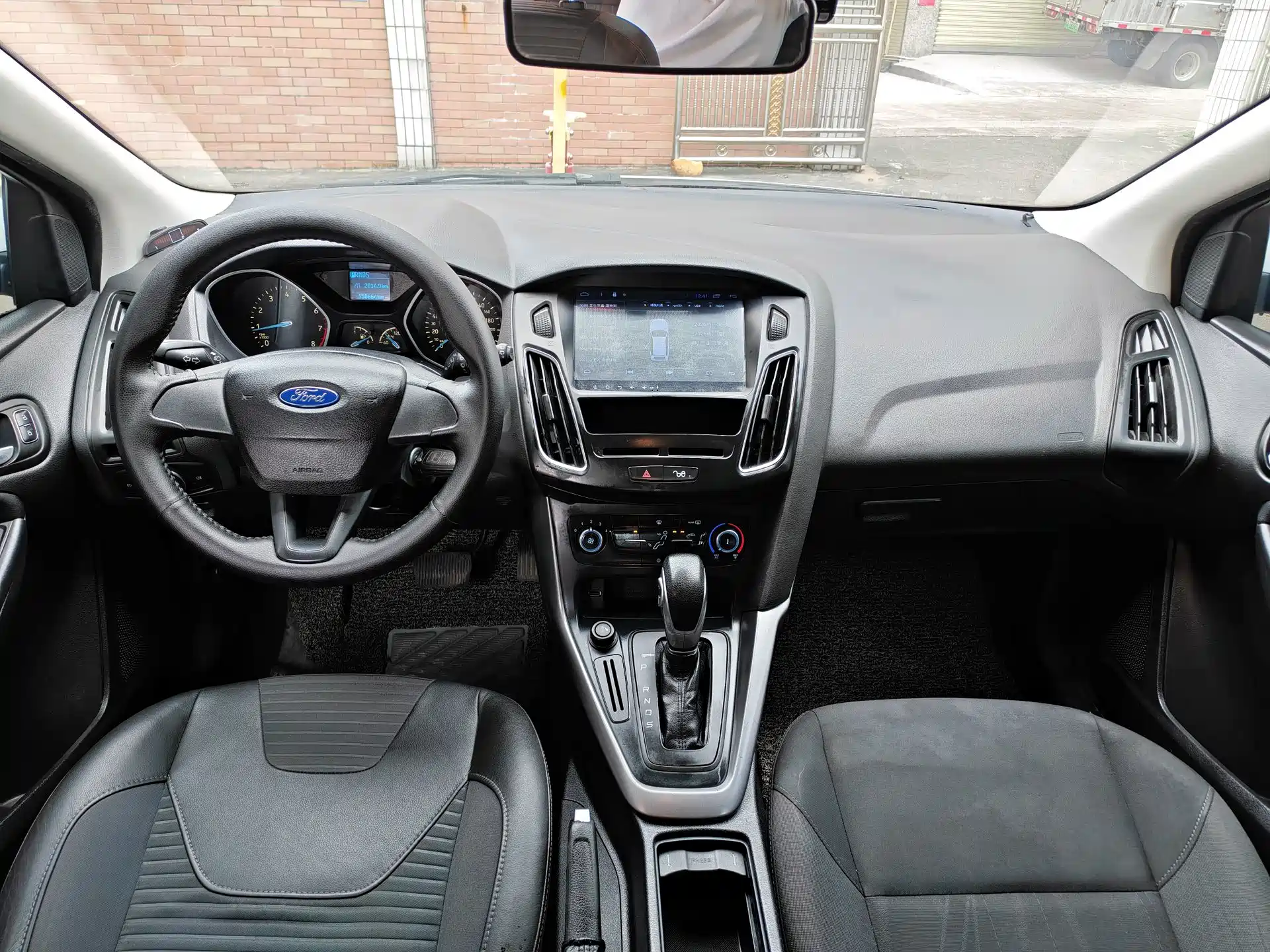 Фото 5 - Ford Focus