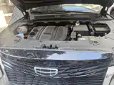 Photo 25 - Geely Atlas