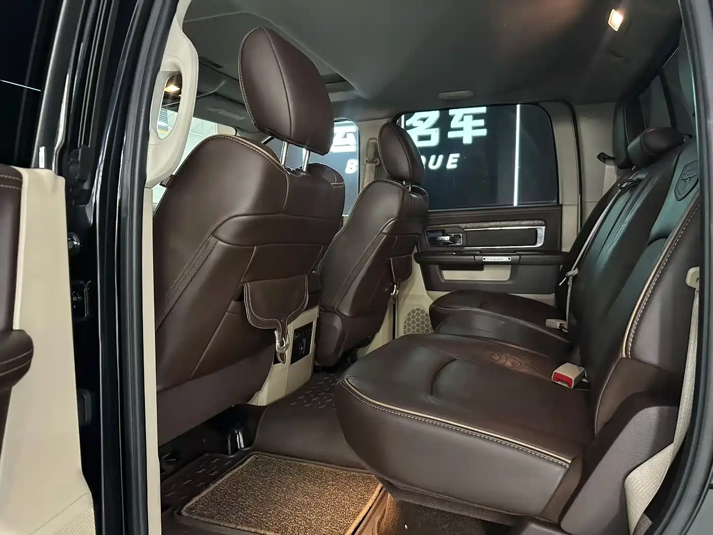 RAM Trucks 2016
