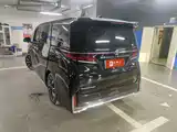 Фото 7 - Toyota Vellfire