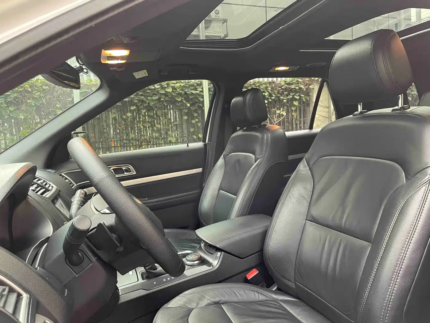 Ford Explorer (Import) 2017 2016 2.3T Trend Edition