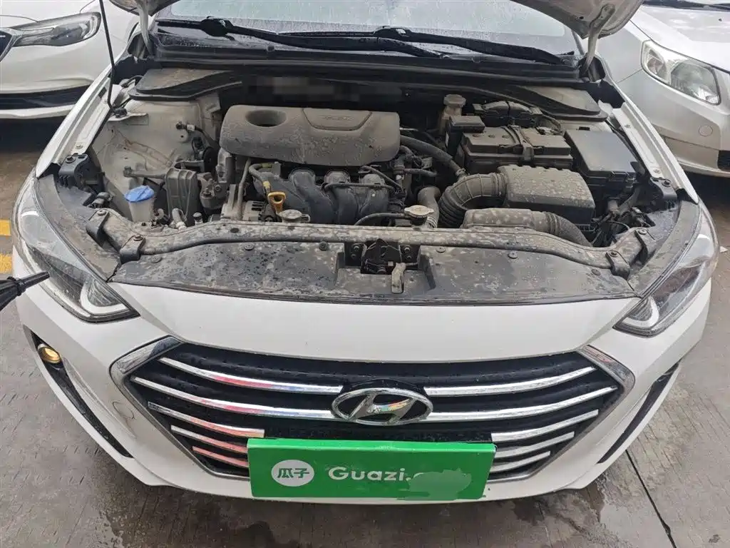 Hyundai Elantra 2016 Model 1.6L Automatic Smart Elite фото 11