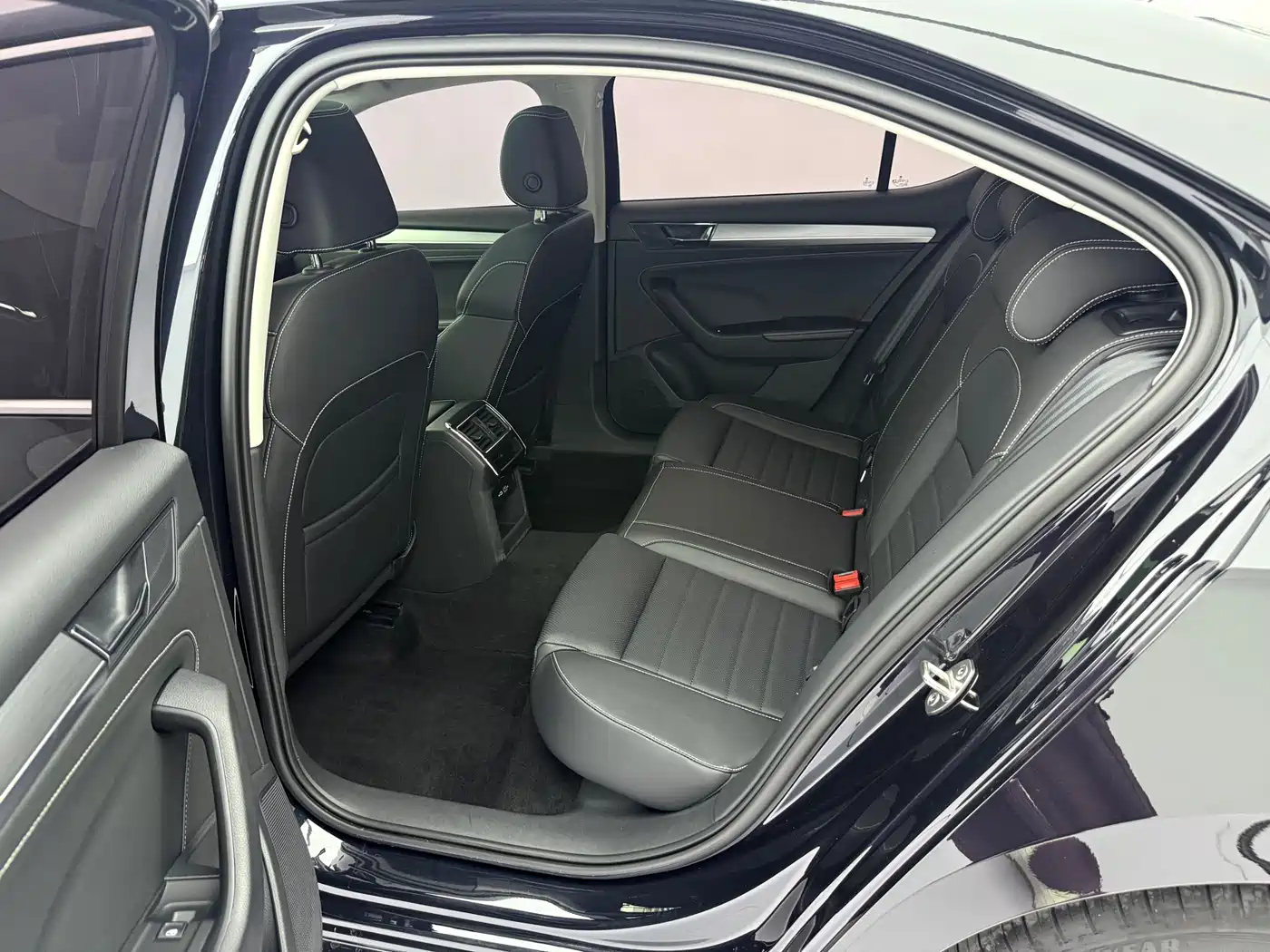Škoda Superb 2024 2023 TSI280 DSG Premium Edition