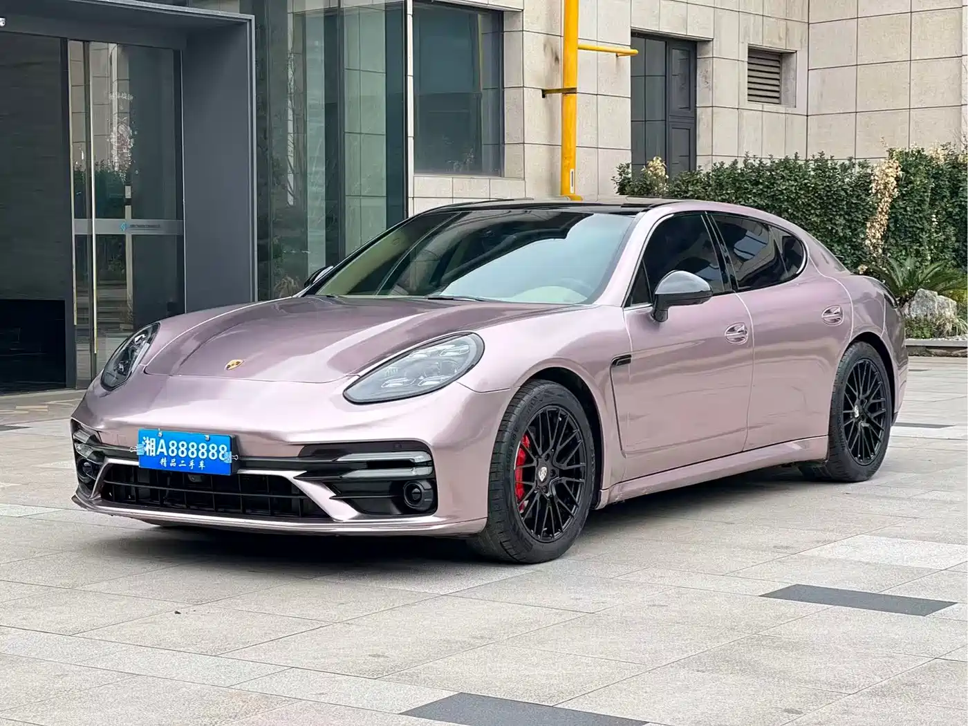Porsche Panamera 2013 Panamera 4 Platinum Edition 3.6L