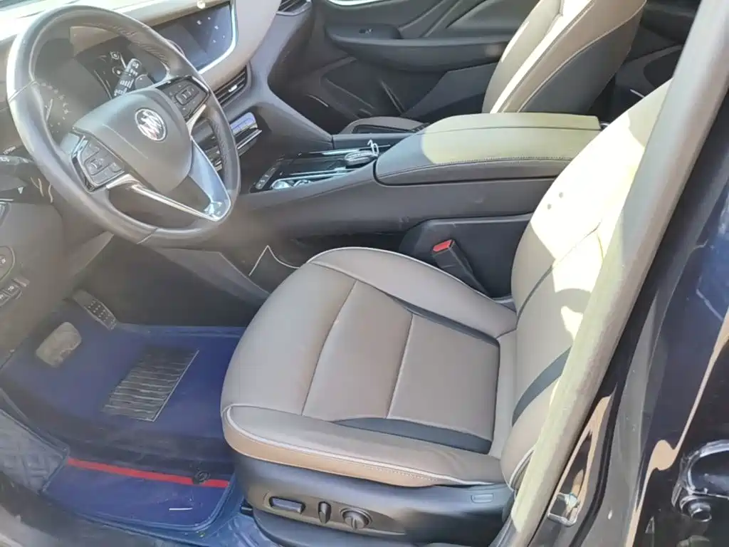 Photo 15 - Buick Enclave