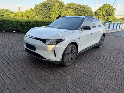 Leapmotor C11