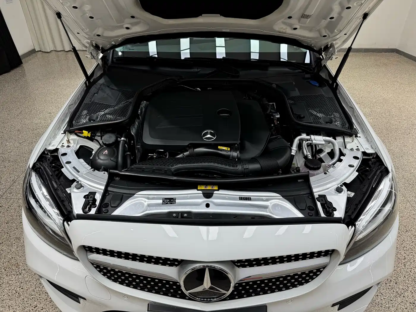Mercedes-Benz C-Class 2019 Facelift C 260 L Sport фото 41