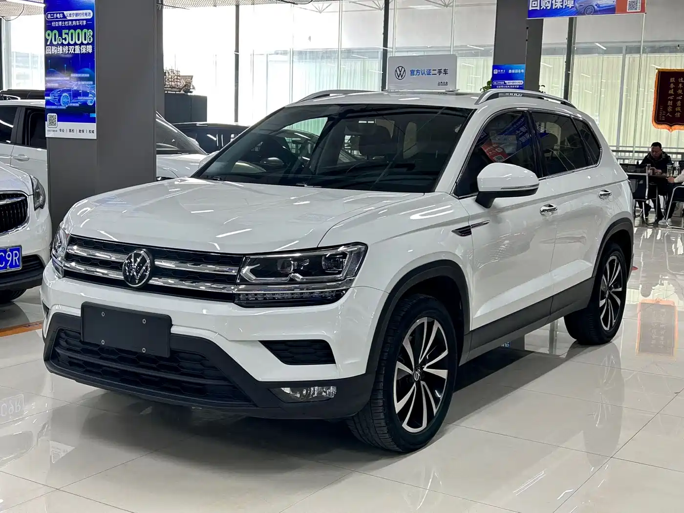 Volkswagen Tharu 2022 280TSI FWD Luxury Edition