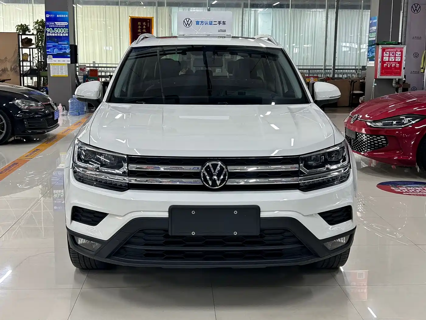 Volkswagen Tharu 2022 280TSI FWD Luxury Edition фото 2