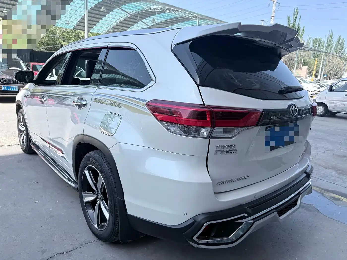Toyota Highlander 2018 2.0T 4WD Luxury 7-seater (China V) фото 18