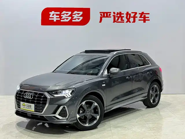 Фотография AUDI Q3