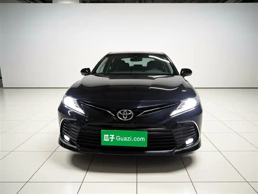 Toyota Camry 2023 2.0GVP Leading Edition фото 3