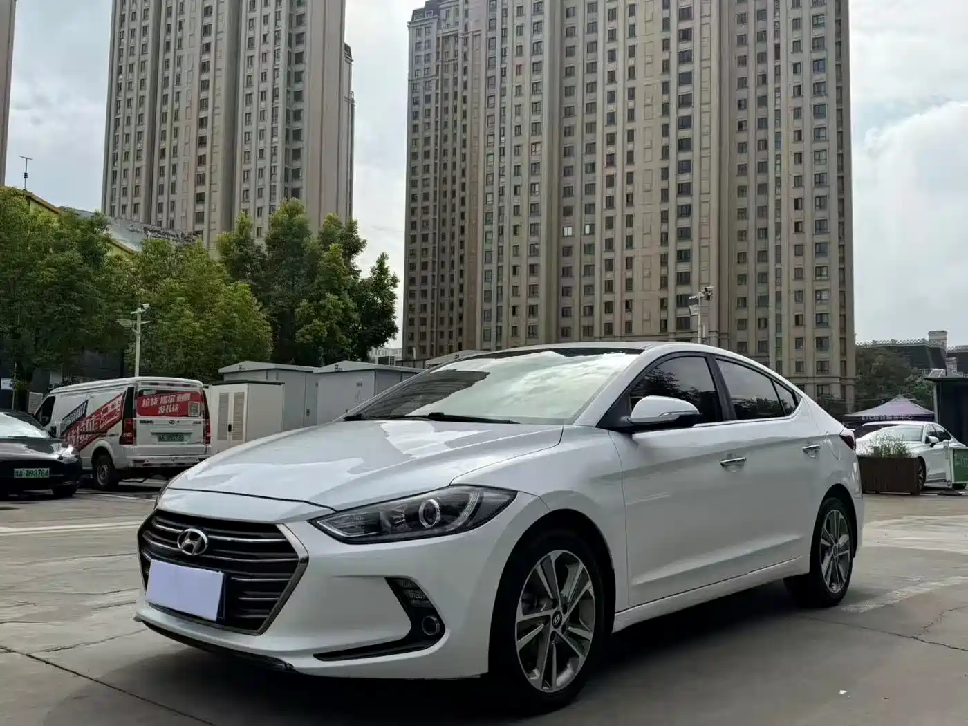 Hyundai Elantra 2018 1.6L Automatic 15th Anniversary Special Edition
