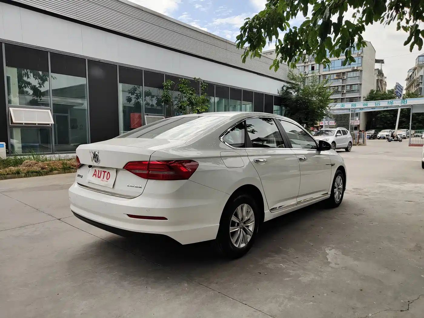 Volkswagen Lavida 2019 1.5L Automatic Trend Edition China VI фото 5