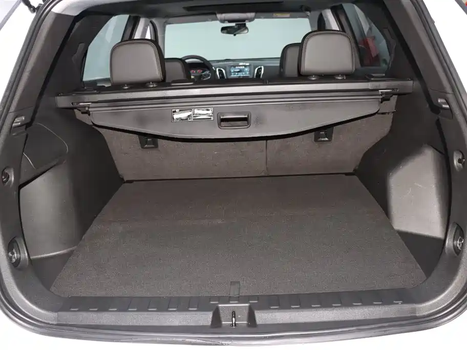 Chevrolet Equinox 2019 535T Auto Frontier Edition China V фото 17