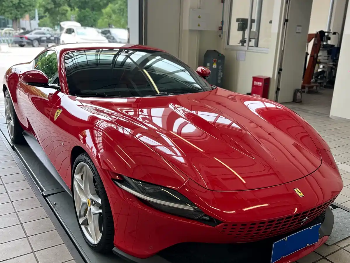 Ferrari Roma 2020 3.9T V8