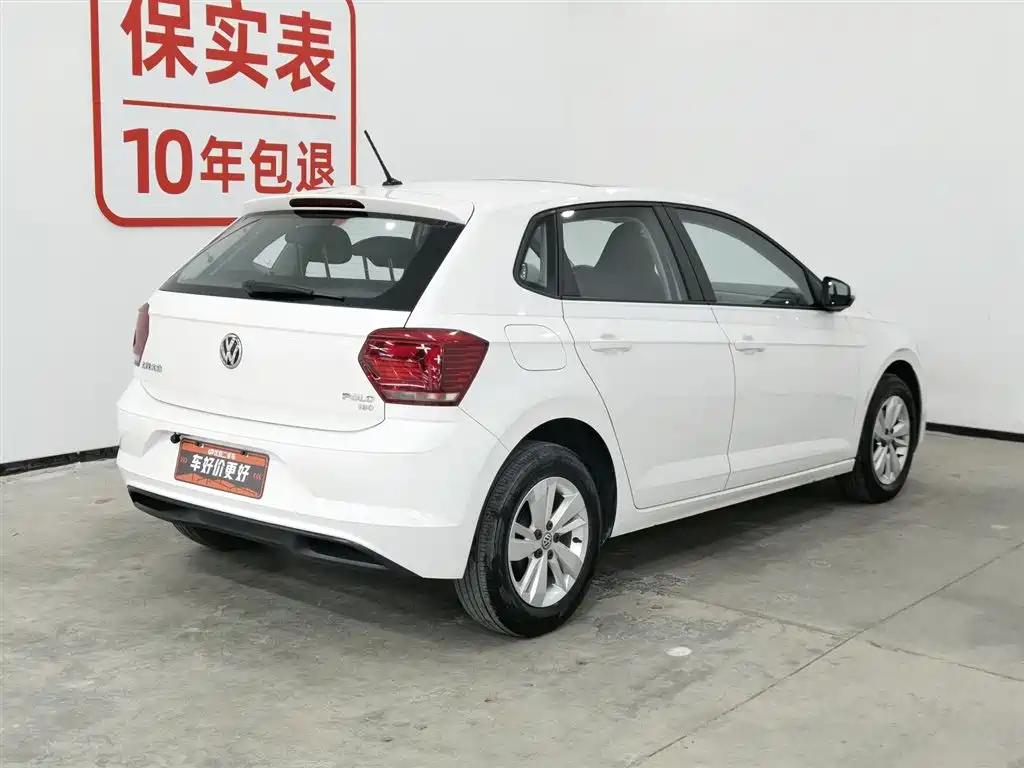 Volkswagen Polo 2019 Plus 1.5L Automatic Panorama Enjoyment Edition фото 2