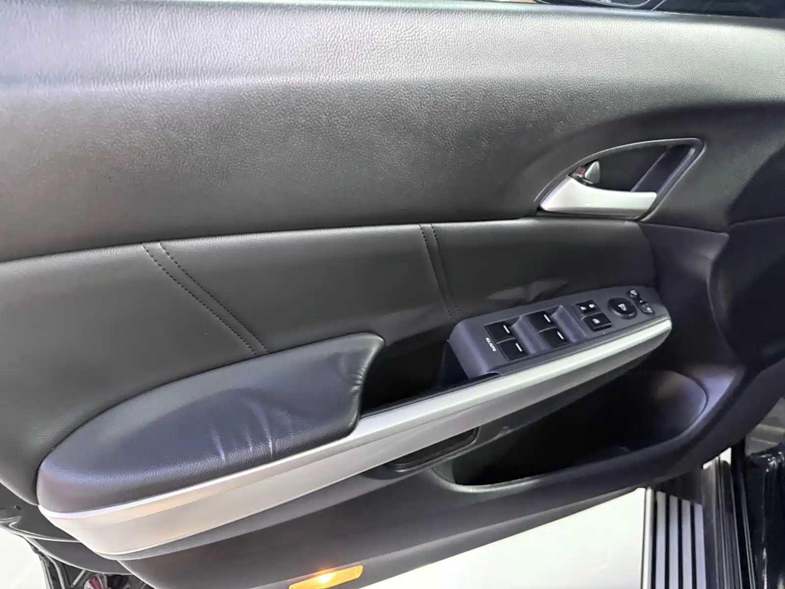 صورة 9 - Honda Crosstour