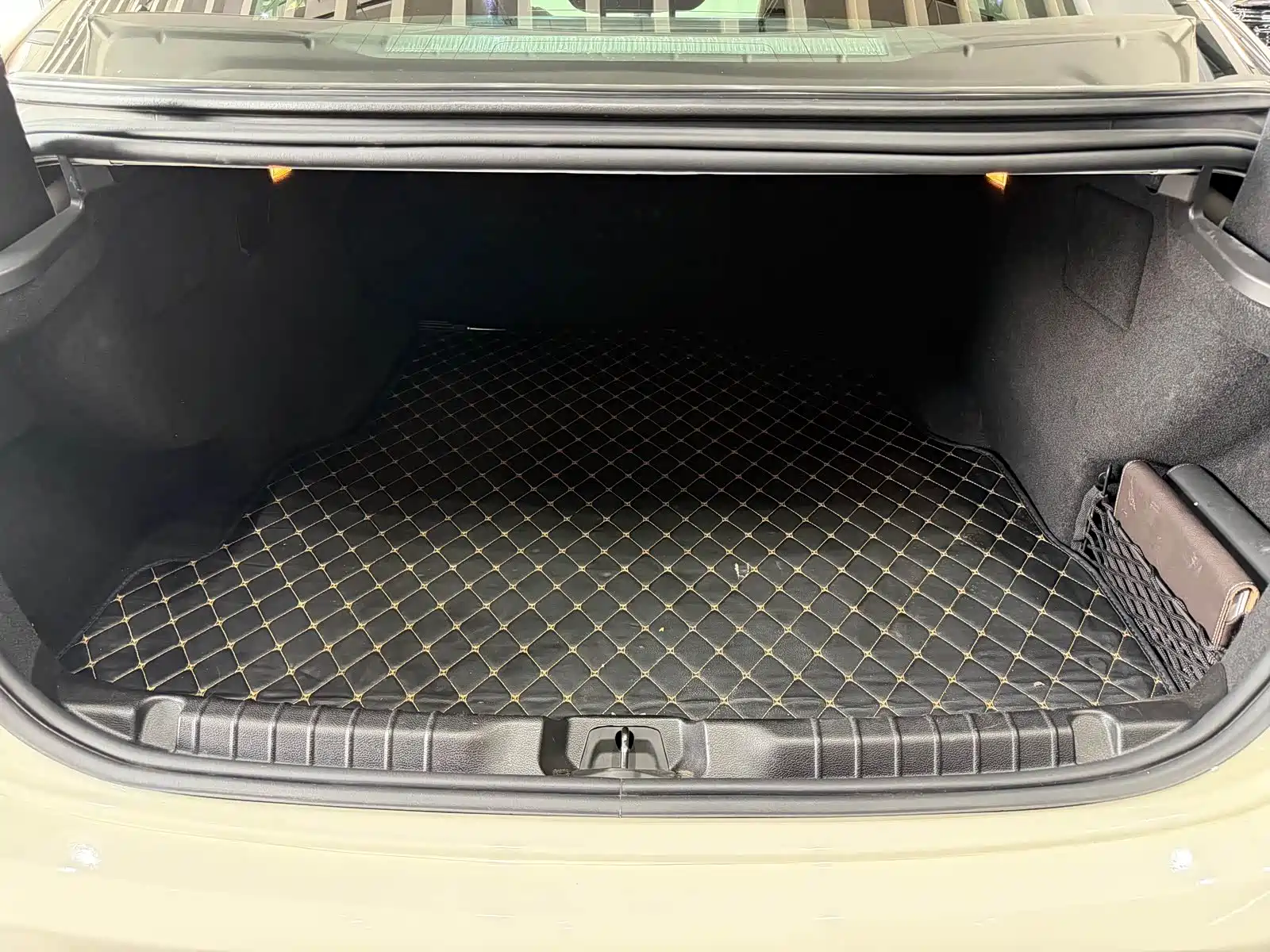 Photo 20 - Maserati Ghibli